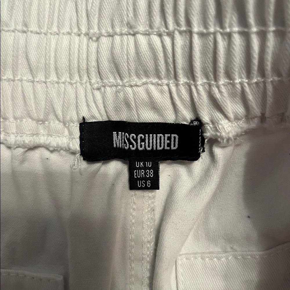 Missguided View 2